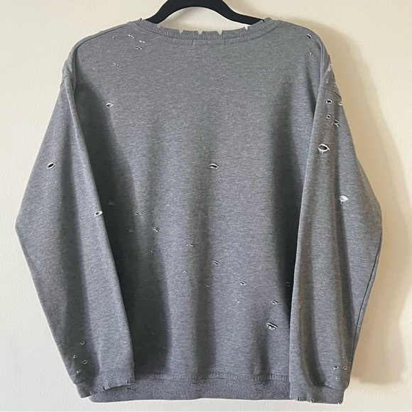Honey Punch Gray Distressed Pullover Sweater Size S NWOT - Picture 2 of 4